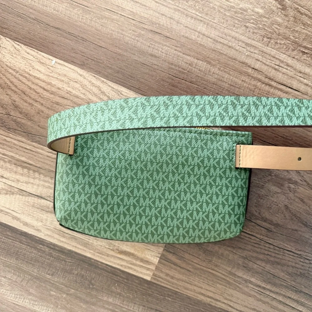 Michael Kors Green MK Signature Stripe Belt Bag - Picture 3 of 11